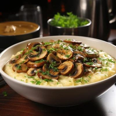  Polenta con Funghi: Creamy Cornmeal Comfort Meets Earthy Woodland Delights!