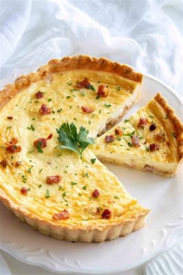  Quiche Lorraine:  Creamy Indulgence Meets Savory Perfection in Dijon!