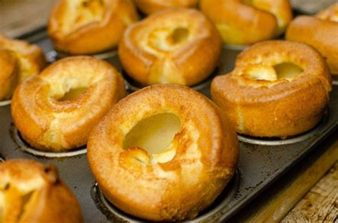  Yorkshire Pudding: Một món ăn nhẹ giòn rụm và đầy ắp hương vị của Yorkshire